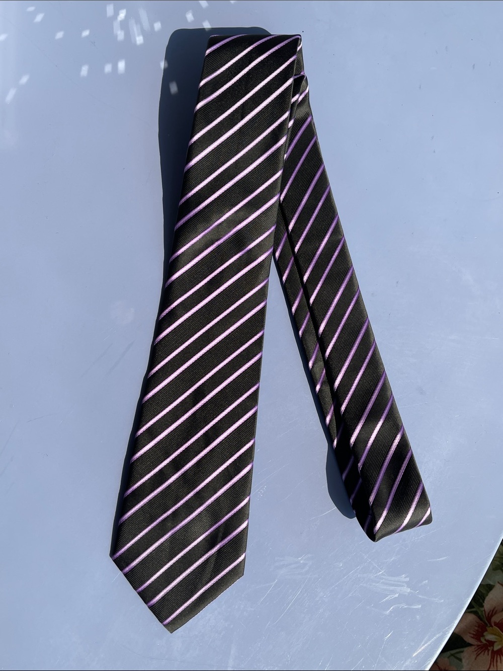 Hi-Tie Men's Black Tie with Lavender Stripes - 100% Seide Silk